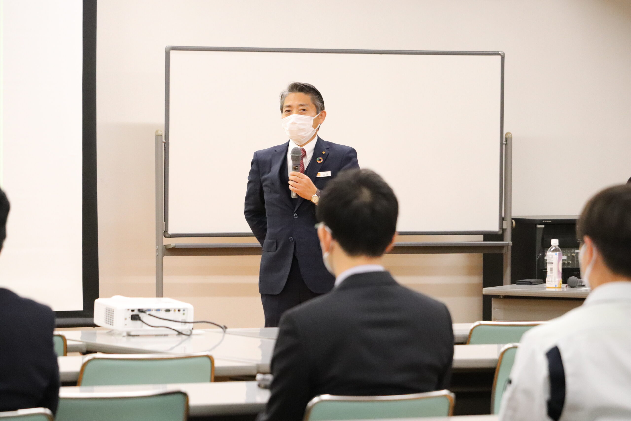 2022年度上半期全体会議を行いました。 香川県高松市の注文住宅・新築住宅・リフォーム・リノベーション・不動産｜一級建築士のフソウリブテック