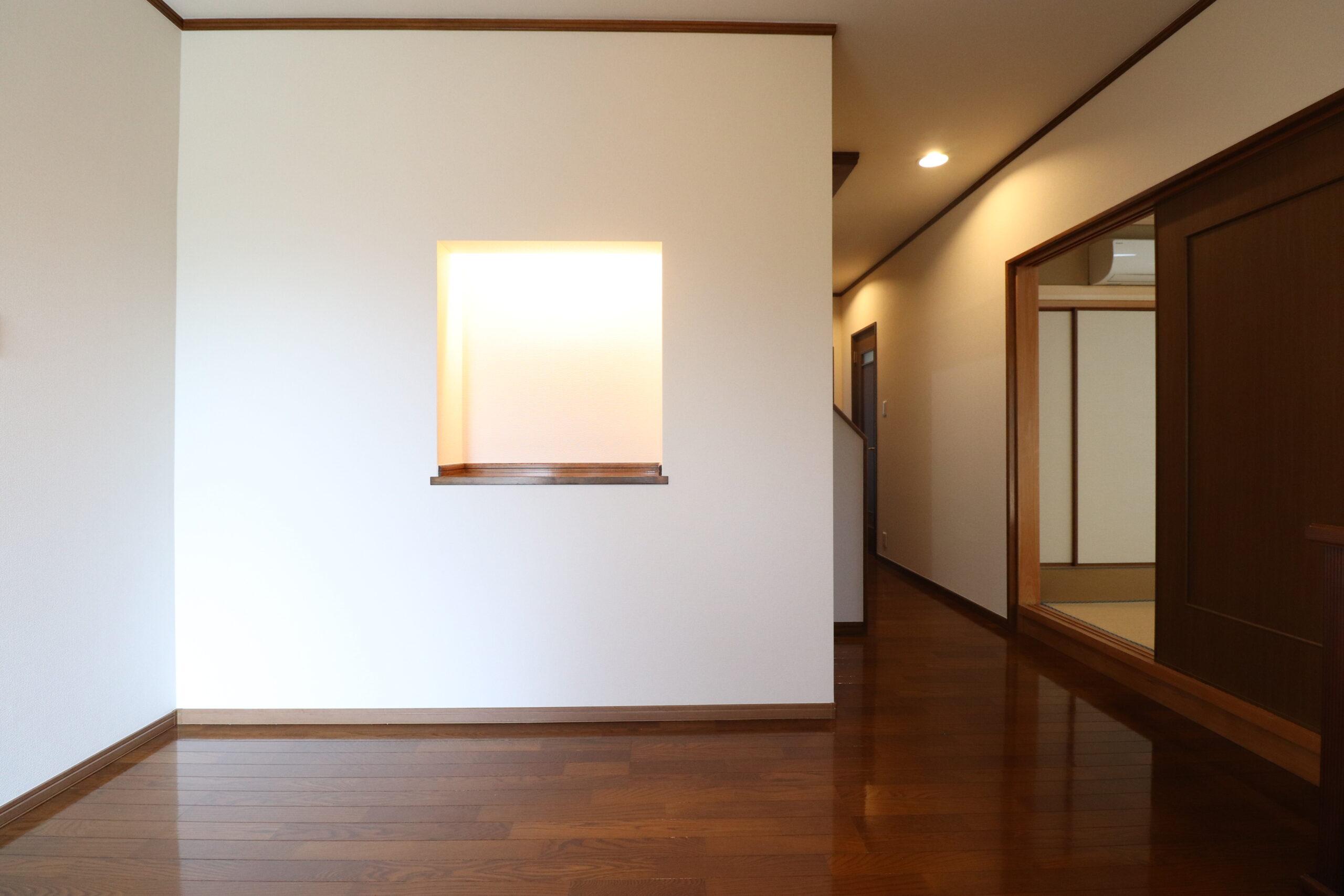 香川高松リノベーション玄関ホール