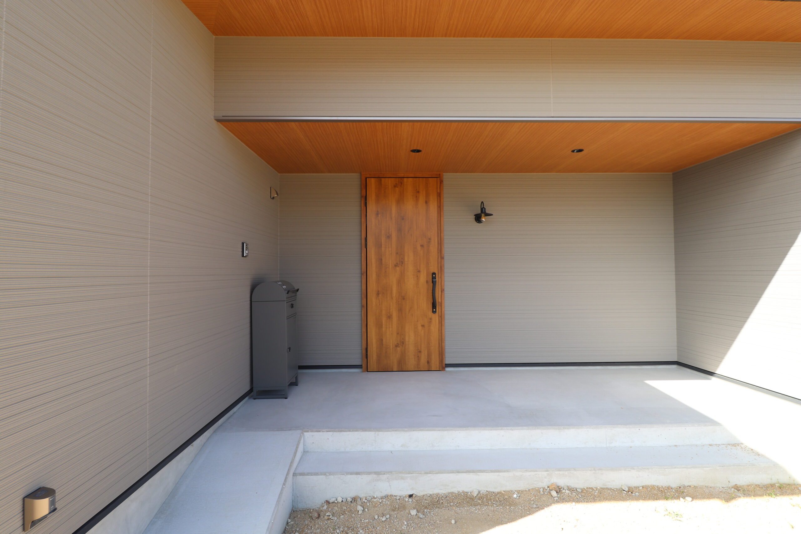 香川県高松市玄関ポーチ