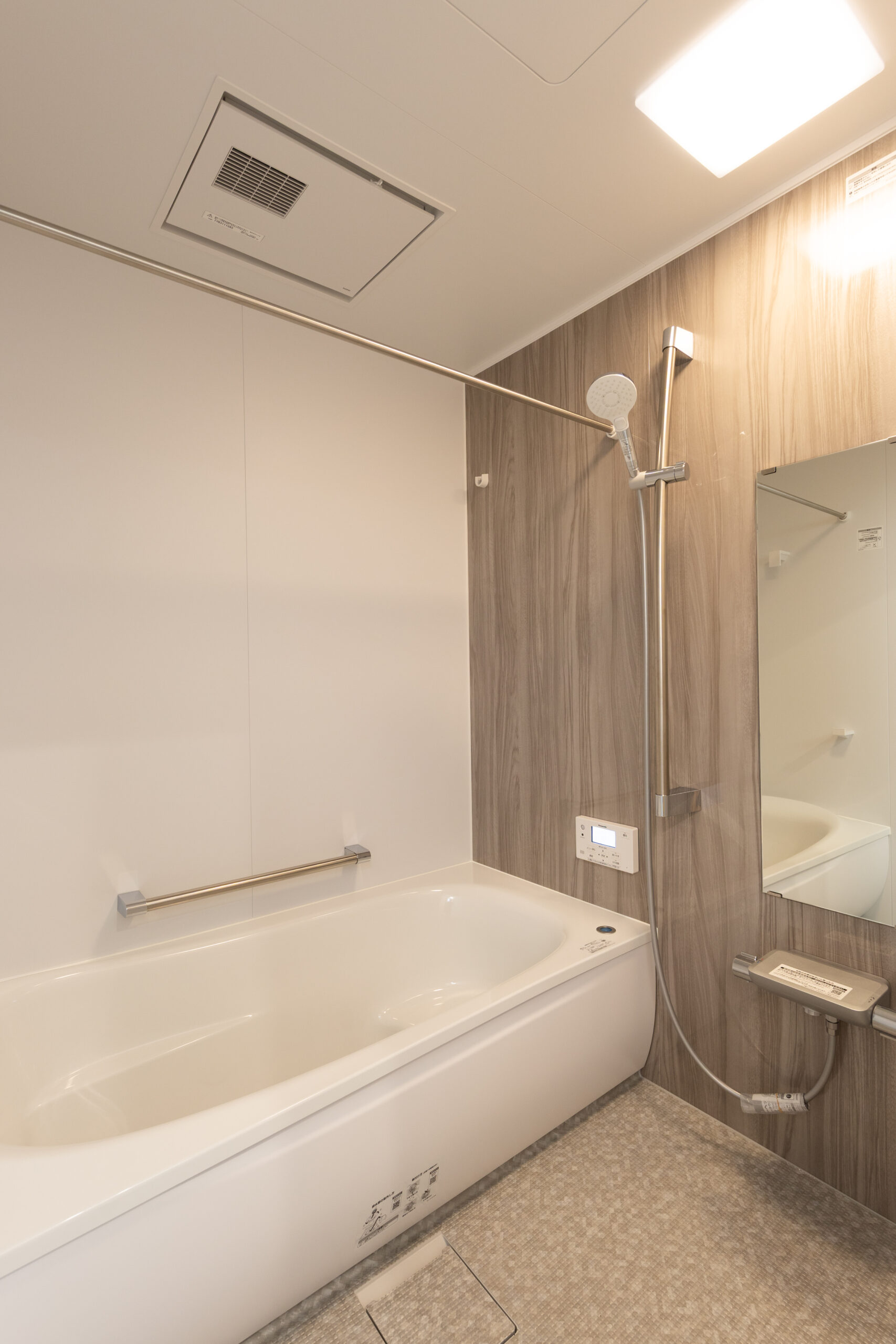 香川高松浴室換気暖房乾燥機