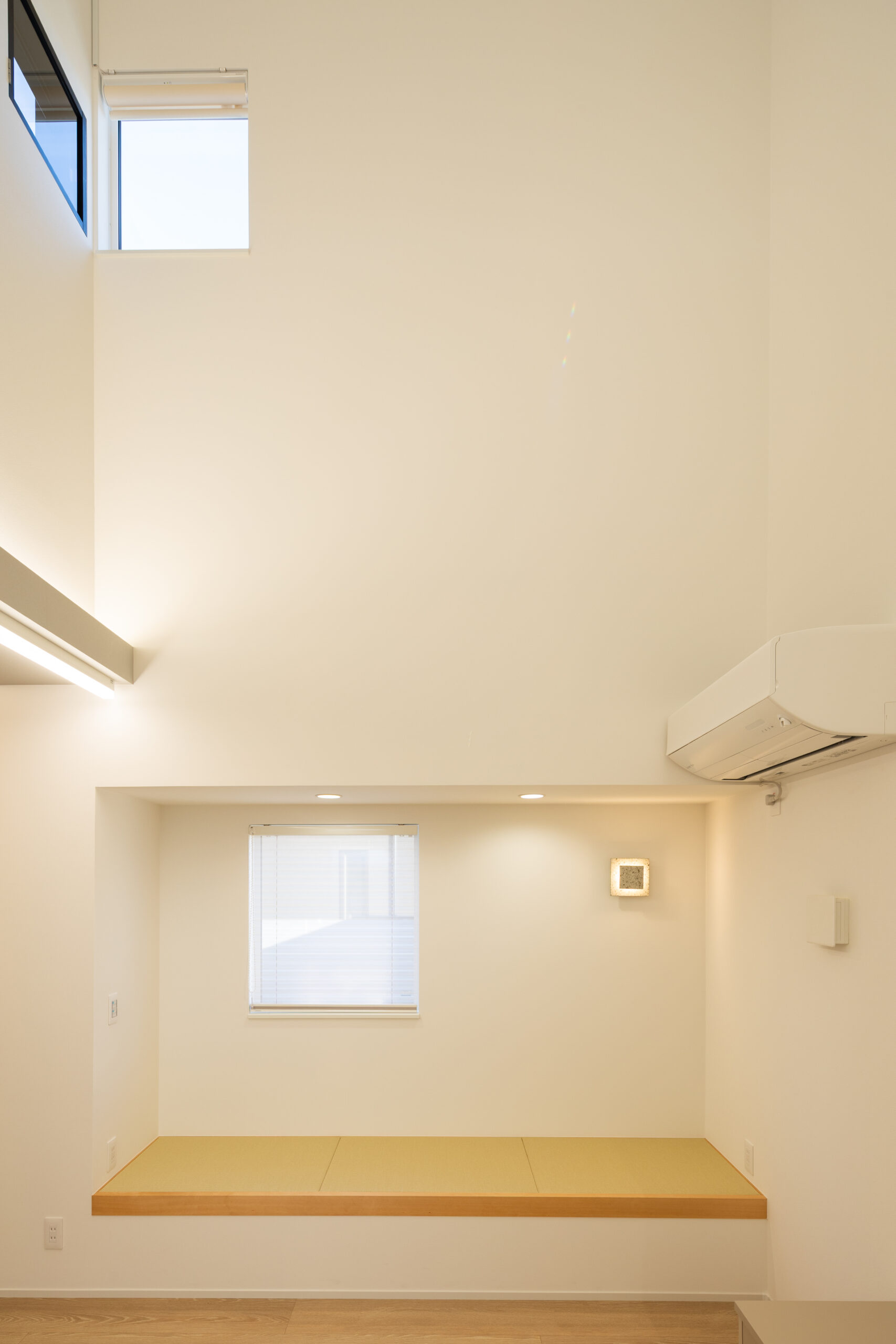 香川高松リビングヌック吹き抜け