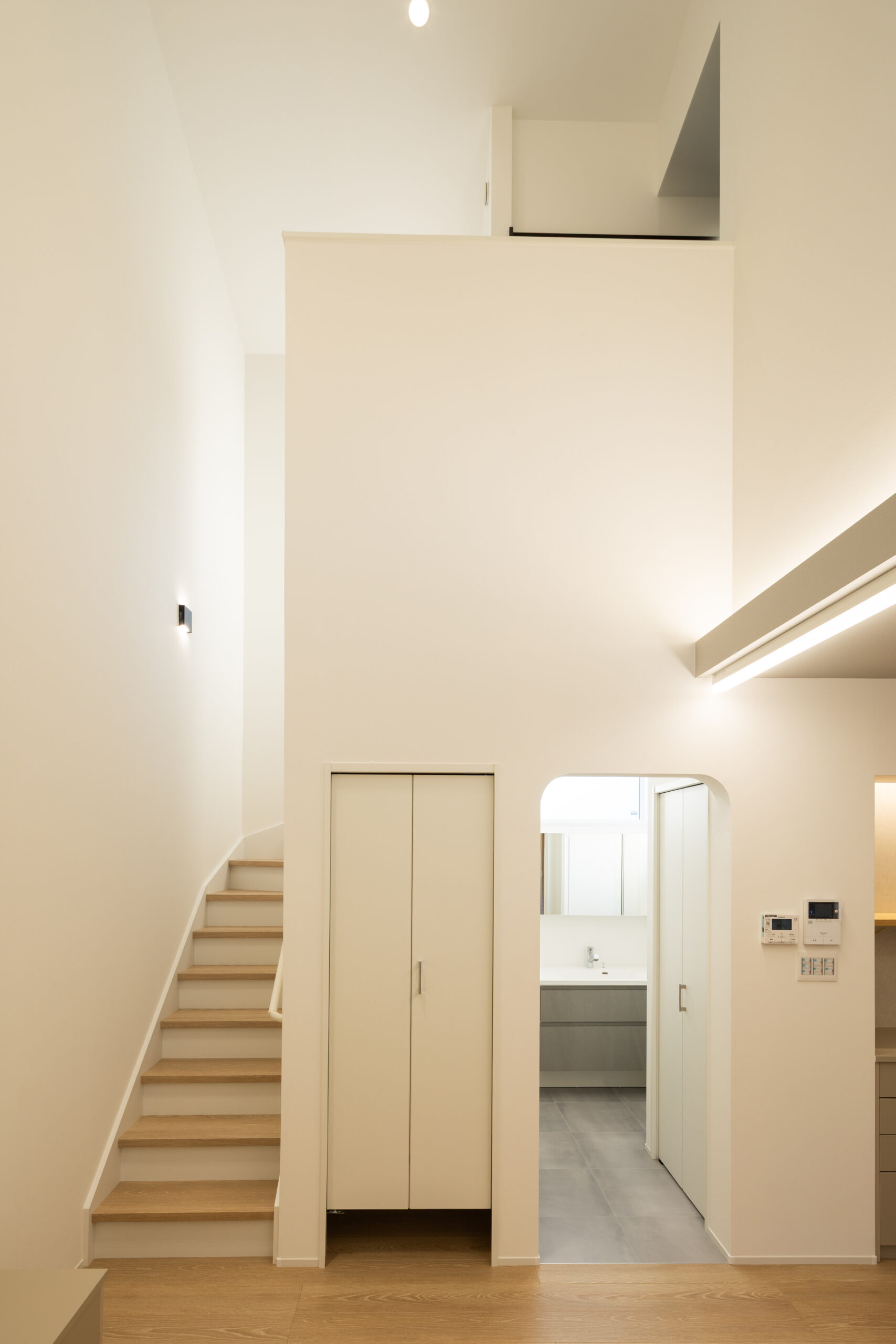 香川高松吹き抜け階段